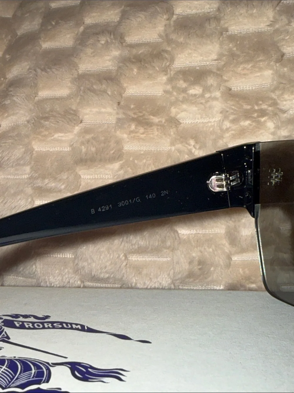 Burberry stylish unisex
